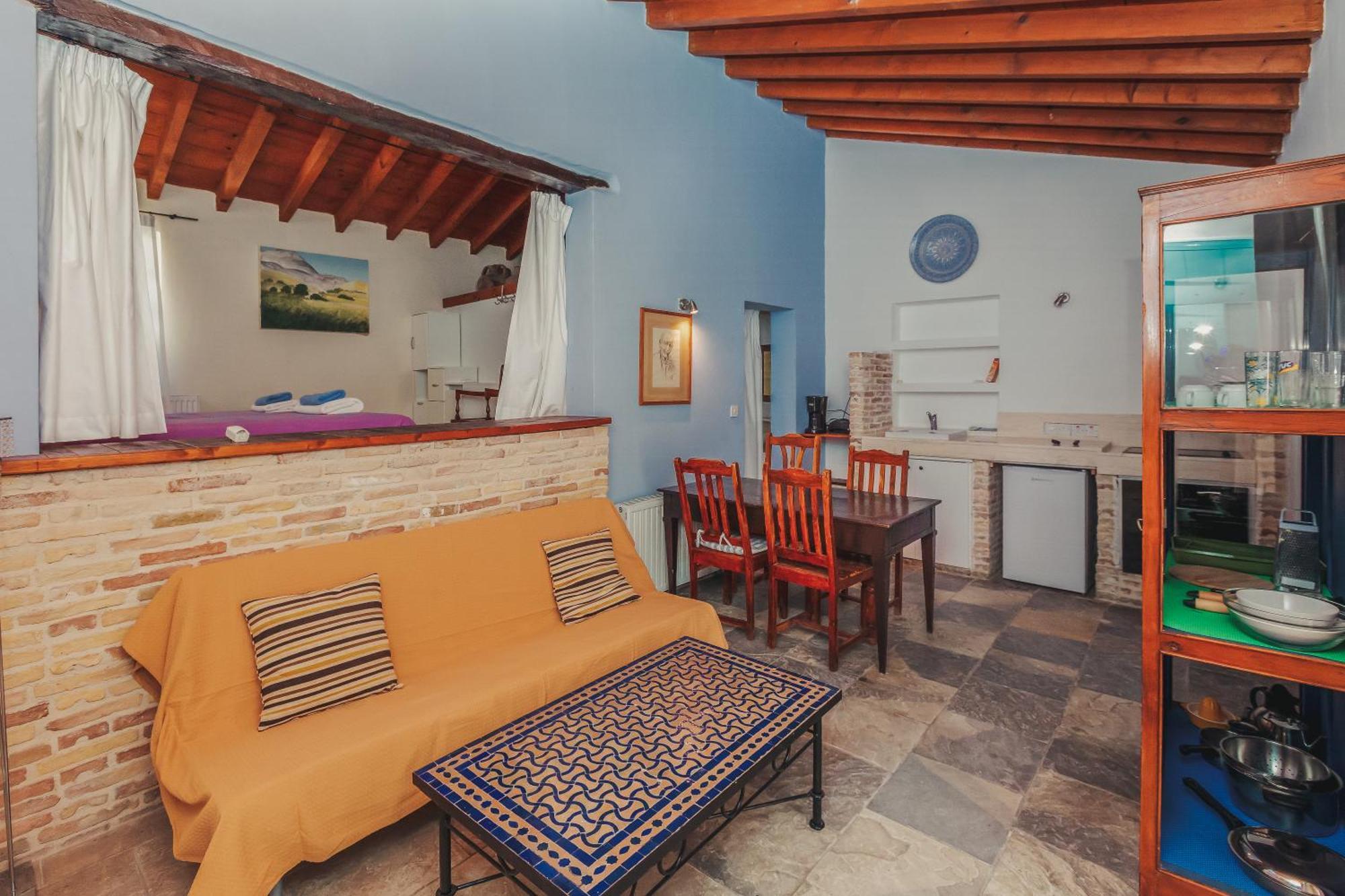 Archondia House - Holiday Apartments With Pool Kalavasos Luaran gambar